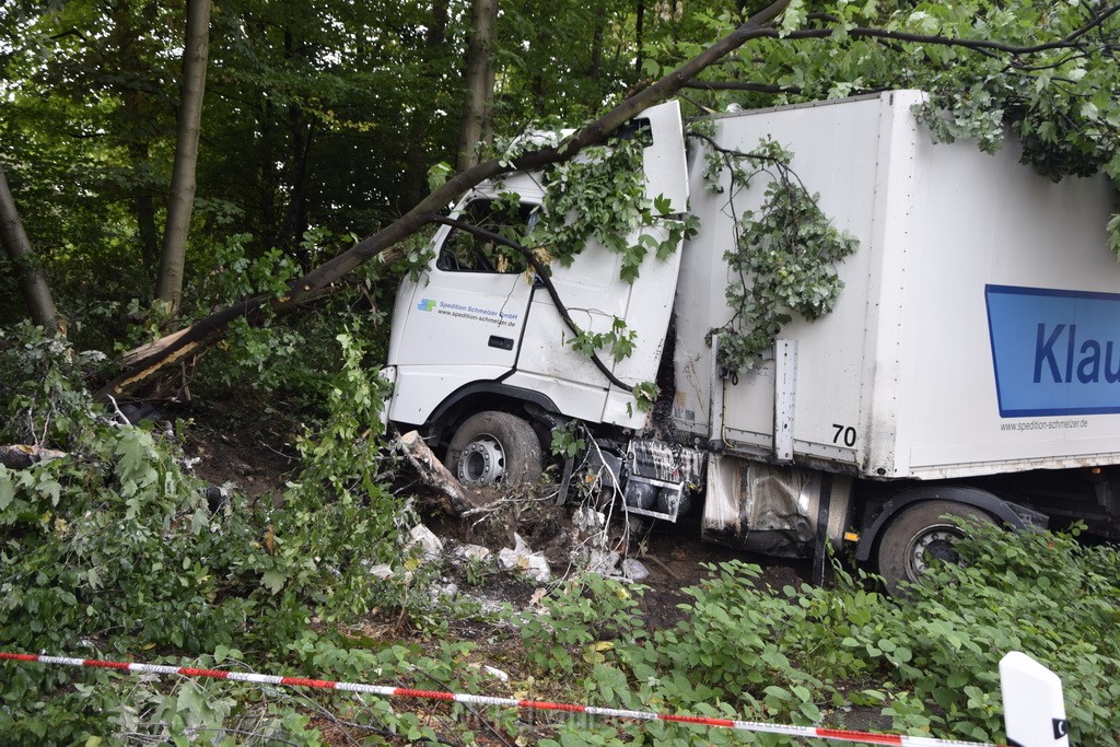 Schwerer VU A 3 Rich Oberhausen Hoehe AK Leverkusen P335.JPG - Miklos Laubert